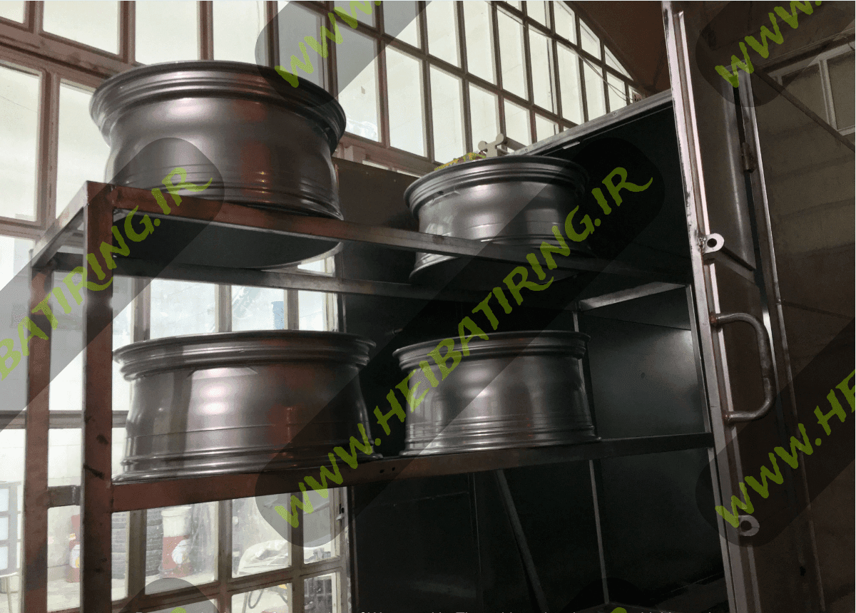 رنگ آمیزی (Benz-CLS) به درخواست مشتری.